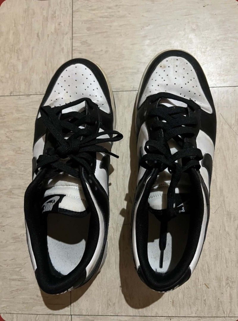 Jordan 1 low (Category: Casual Shoes) located in Quezon City. Submitted by epictree.a37e8d (Listing ID 1469046459, Image 1). Description: used but not abused, no damage, no box, 100% orig size 9.