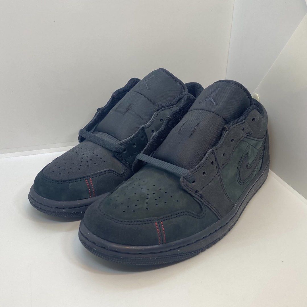 Jordan 1 Low SE Craft Dark Smoke Red (Category: Sneakers) located in Bacoor. Submitted by truecrease (Listing ID 1468988213, Image 1). Description: Jordan 1 Low SE Craft Dark Smoke Red Size 8.5 - Brandnew ₱3,500 !!ALWAYS BUYING NEW AND USED PAIRS!! “You’ll Know It’s Loved When It’s Creased” “Use it till it’s Creased” #TrueCrease #JordanPh #DarkSmokeRed #Swoosh #NikePh.