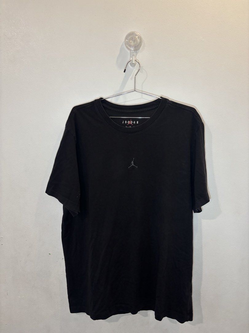 JORDAN 1 SHIRT (Category: Tshirts & Polo Shirts ) located in Makati City. Submitted by sweetfitforyouph1200 (Listing ID 1469004672, Image 1). Description: Jordan tshirt Jordan 1 tshirt Backlogo biglogo Like new.