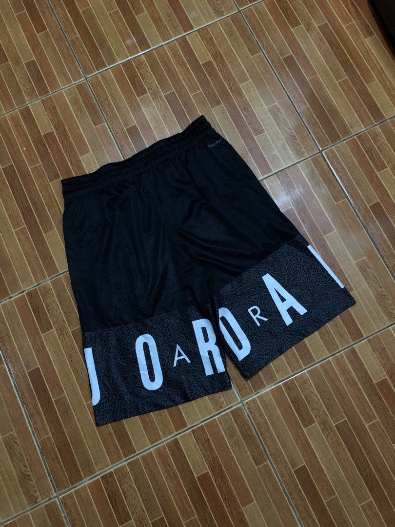 Jordan Script (Category: Shorts) located in Quezon City. Submitted by twi_cezzz (Listing ID 1469020653, Image 1). Description: .