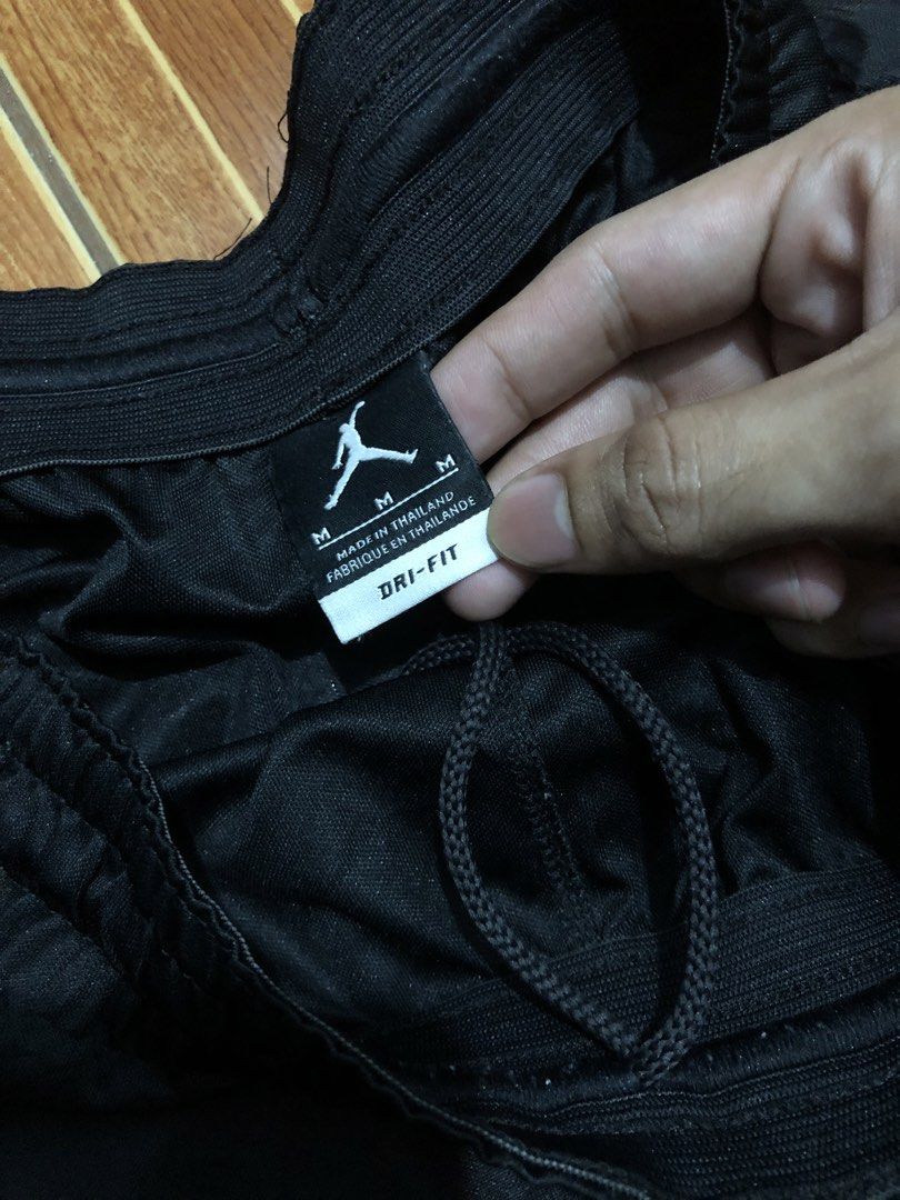 Jordan Script (Category: Shorts) located in Quezon City. Submitted by twi_cezzz (Listing ID 1469020653, Image 3). Description: .
