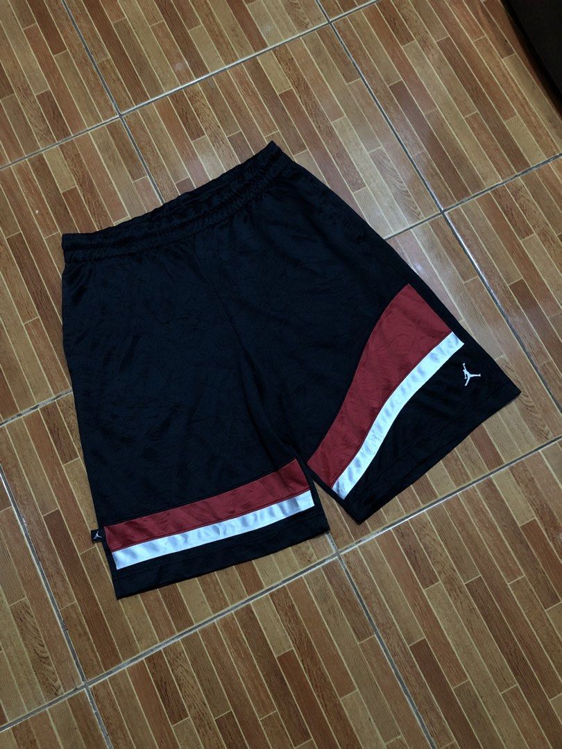 Jordan Short (Category: Shorts) located in Quezon City. Submitted by twi_cezzz (Listing ID 1469021152, Image 1). Description: .