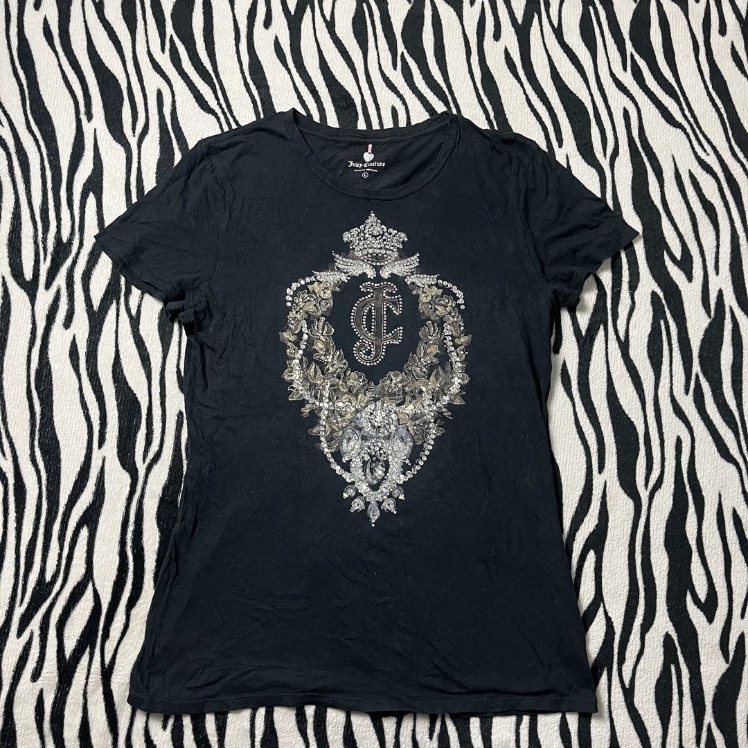 Juicy couture shirt (Category: Shirts) located in Manila. Submitted by royaldripmanila (Listing ID 1469083317, Image 1). Description: Discoloration W18 L26.5.
