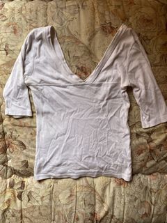 (Category: ) located in . Submitted by iza.goes_thrifting (Listing ID 1468942083, Image 1). Description: .