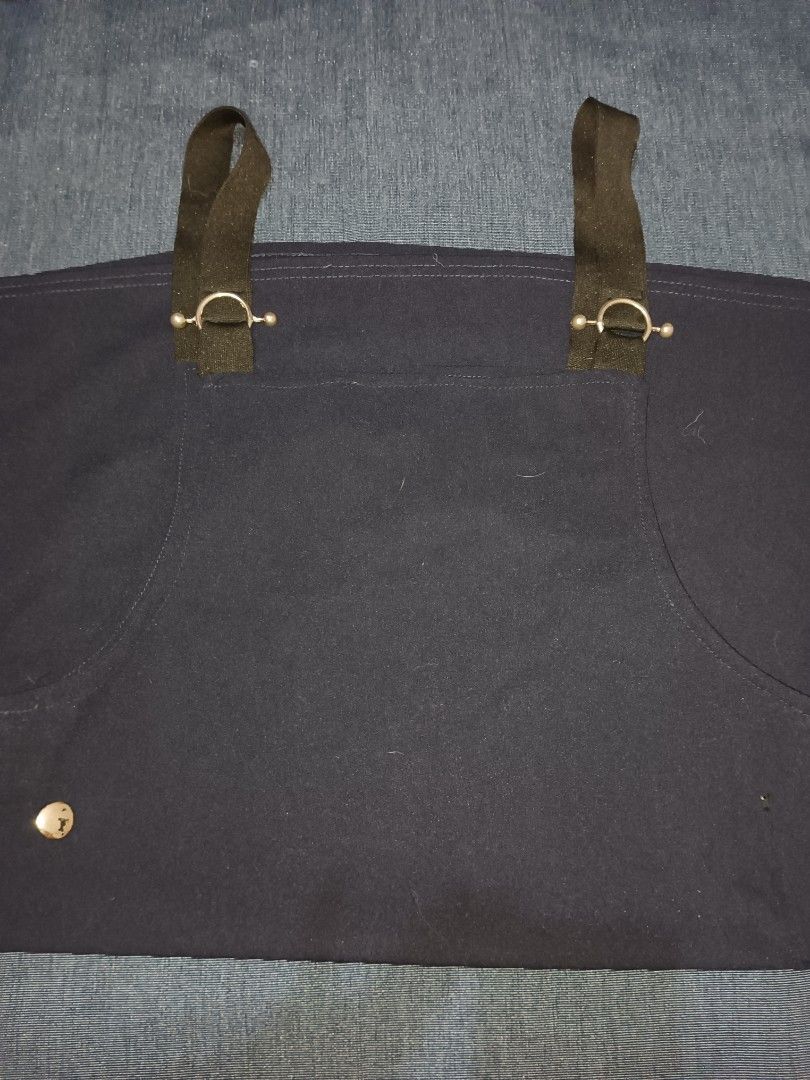 Jumper Dress (Category: Jumpsuits) located in Caloocan City. Submitted by justleanne (Listing ID 1468955215, Image 2). Description: Issue: Missing 1 button.