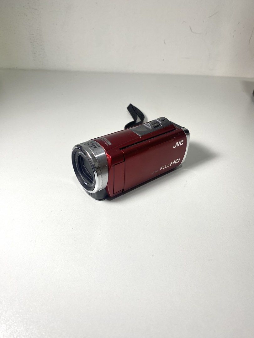 JVC Everio GZ-E600-R Camcorder Red (Category: Video Cameras) located in Quezon City. Submitted by helloclassiques (Listing ID 1469026980, Image 3). Description: ִֶָ𓂃 ࣪˖ ִֶָ🐇་༘࿐ JVC Everio GZ-E600-R 🌟All buttons are working. Clean lens. Touchscreen LCD— no ghost touch. 270° rotatable/flip-out screen. No issue. Specs: With 32 GB internal memory CMOS sensor 40x optical and 60x dynamic zoom Konica Minolta HD Lens AVCHD Full HD (1920 x 1080) Uses S