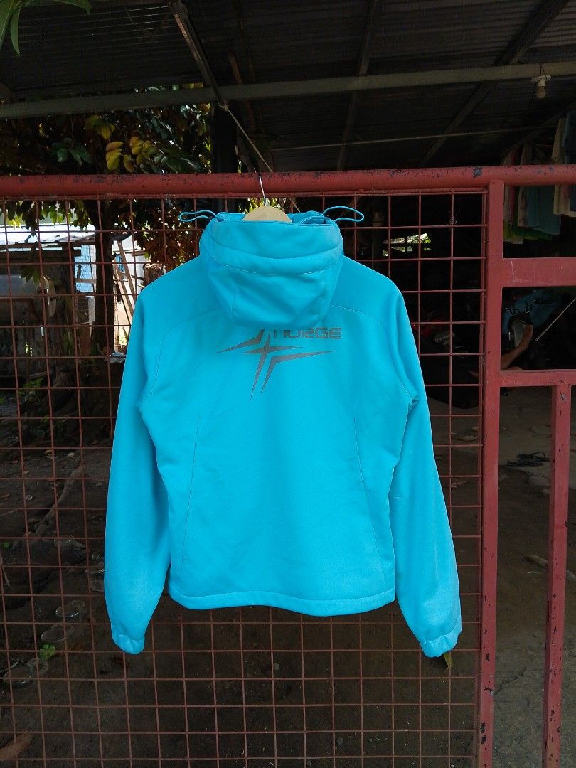 Kappa women's softshell/ski jacket (Category: Coats, Jackets and Outerwear) located in Manila. Submitted by adinsthrift (Listing ID 1468994803, Image 2). Description: Kappa women's softshell/ski jacket SIZE- L L- 23 W-20 10/10 CONDI 10/10 COLOR RATE NO ISSUE!.