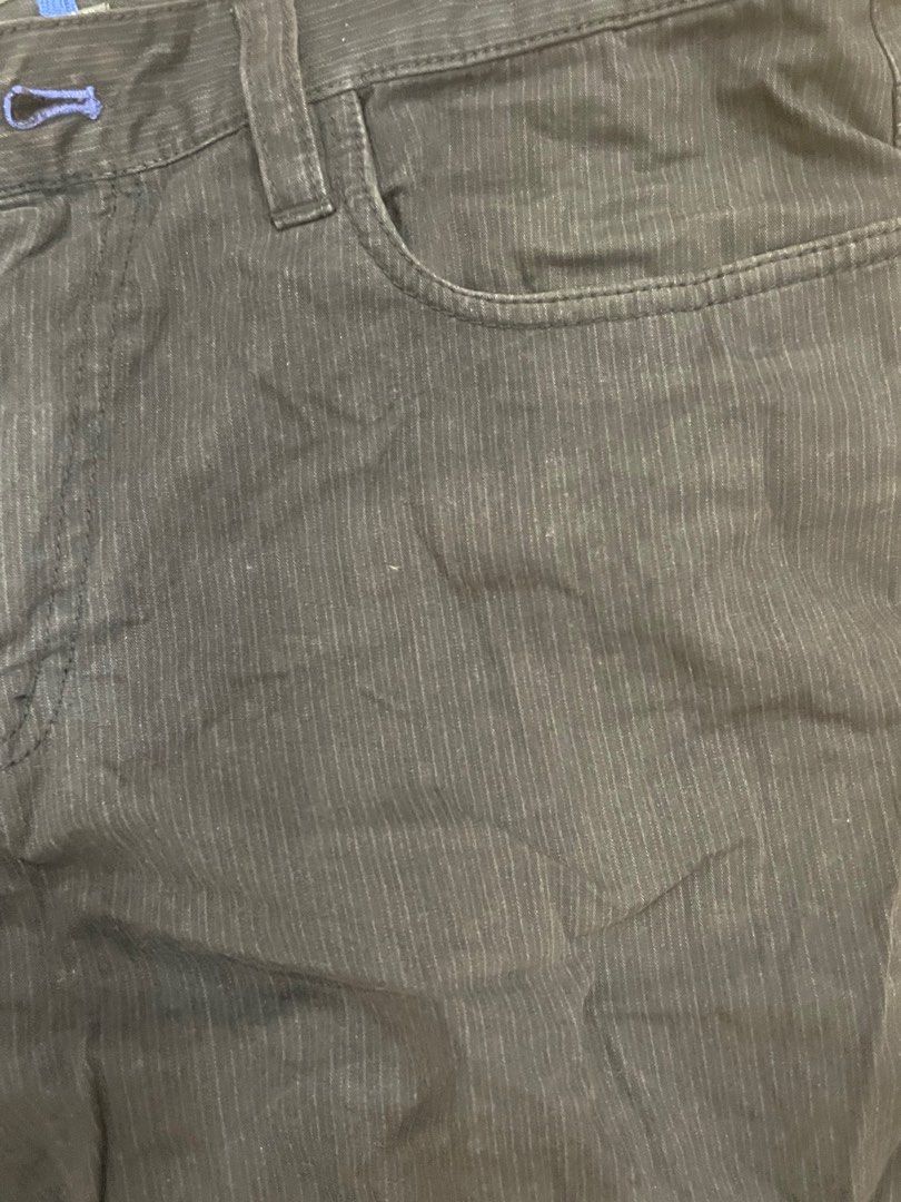 Kenneth Cole Striped Jeans (Category: Jeans) located in Manila. Submitted by bedlambuzz (Listing ID 1469082469, Image 2). Description: WYSIWYG ALL JEANS ARE USED BUT FULLY WEARABLE BUTTONS AND ZIPPERS INTACT MAY HAVE SLIGHT DISCOLORATION OR SMALL FLAWS.