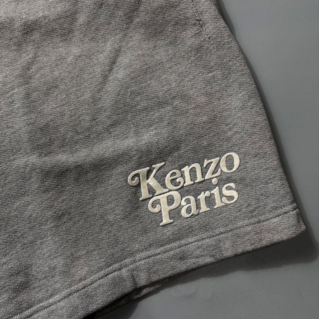 Kenzo Paris Grey Cotton Sweatshorts (Category: Shorts) located in Dagupan City. Submitted by dgp.plvg (Listing ID 1468957120, Image 2). Description: KENZ0 PARIS SCRIPT SWEATSHORTS Size: Medium Width: 30-38” Length: 21” Leg opening: 12” Condition: good as new Issues: none. Mine: ₱3,000.