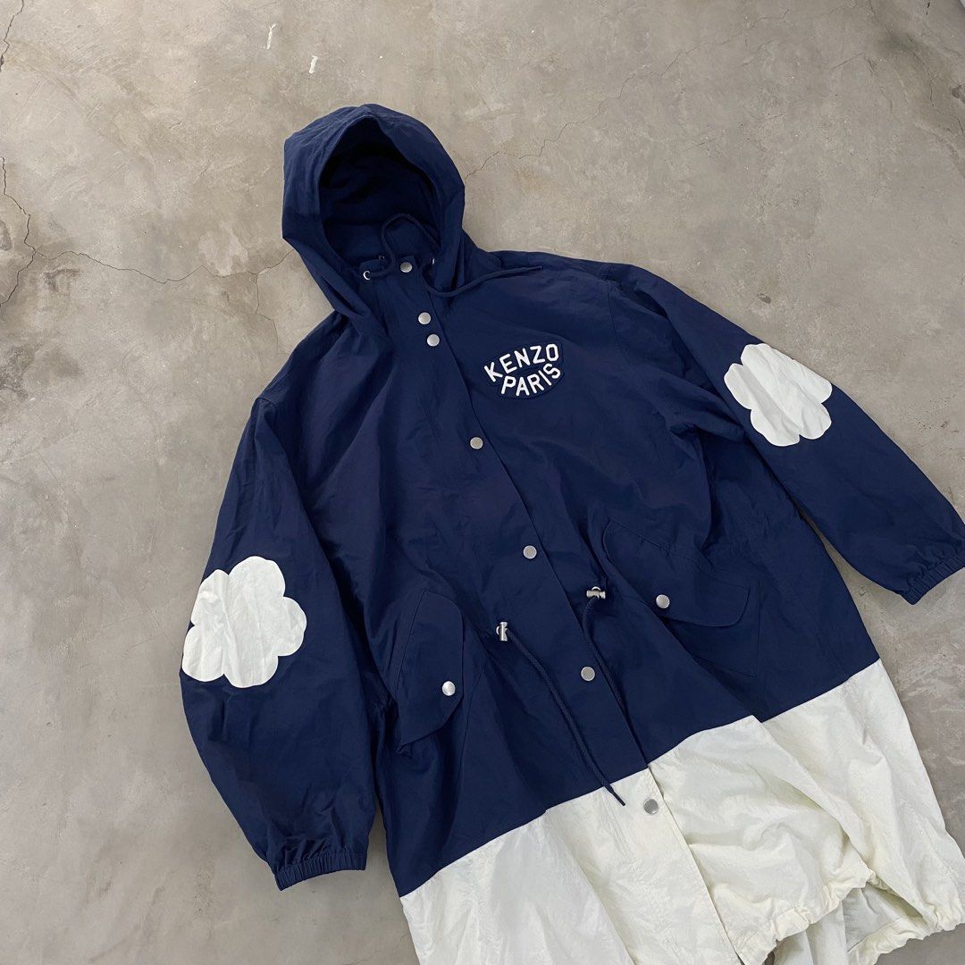 Kenzo Sailor Long Windbreaker Jacket (Category: Luxury Apparel) located in Baliuag. Submitted by n2s01 (Listing ID 1468973926, Image 3). Description: Kenzo Sailor Long Windbreaker Jacket Verygood condition Authentic No flaws Medium on tag 24 Width 35 Length.