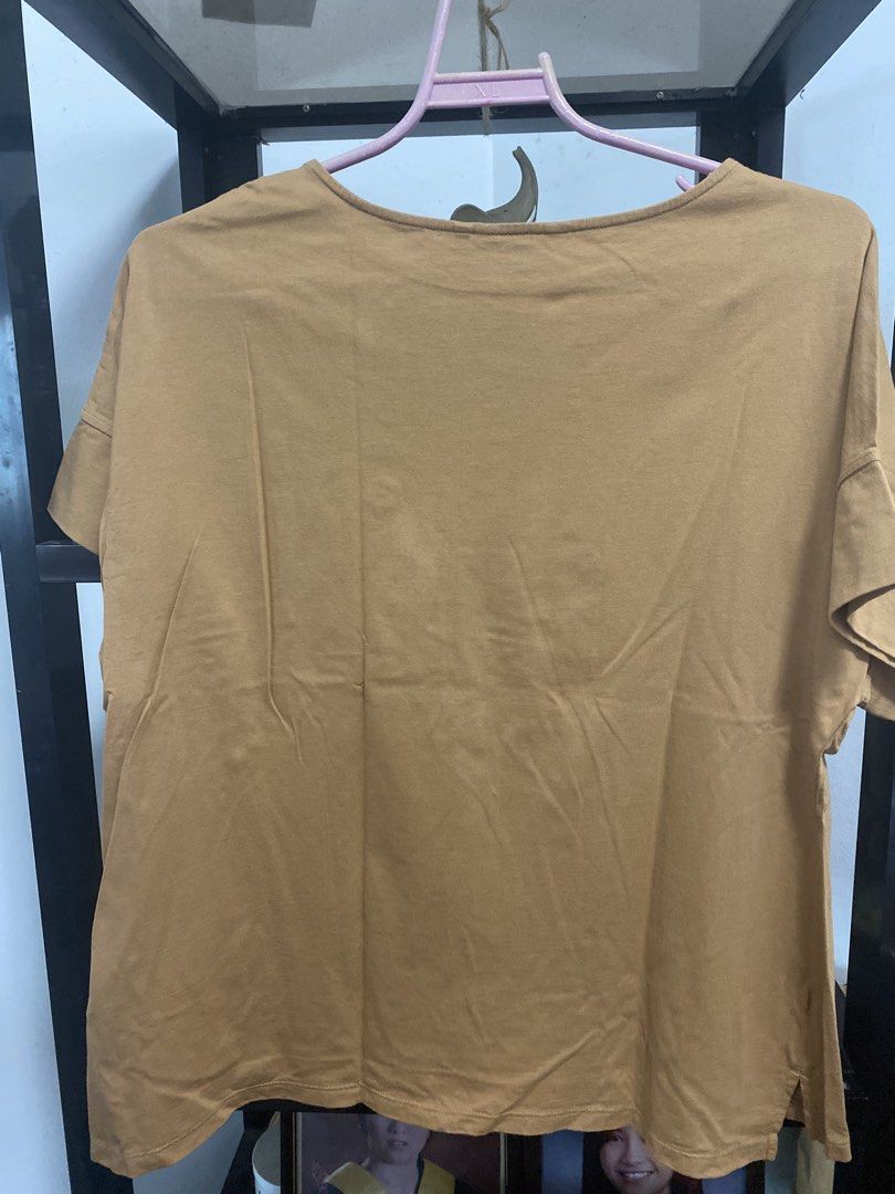 Khaki Cotton Tees (Category: Shirts) located in Quezon City. Submitted by zaffiro98 (Listing ID 1468991384, Image 2). Description: fits L to XL Bustline 41” Waistline 41” Length 23” .