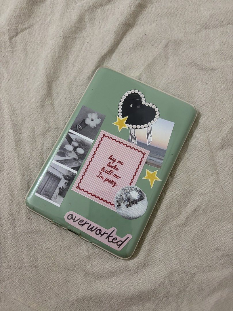 Kindle 11th gen (Category: E-Readers) located in Pililla. Submitted by hola.mxn (Listing ID 1468945159, Image 2). Description: -Ads free -9 months old -barely use -Includes case and sleeves.
