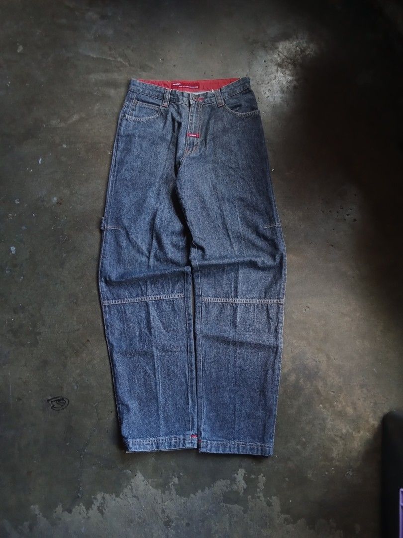 Kisson Y2K big pocket (Category: Jeans) located in Lipa City. Submitted by -mon27thrift14 (Listing ID 1469030609, Image 3). Description: .