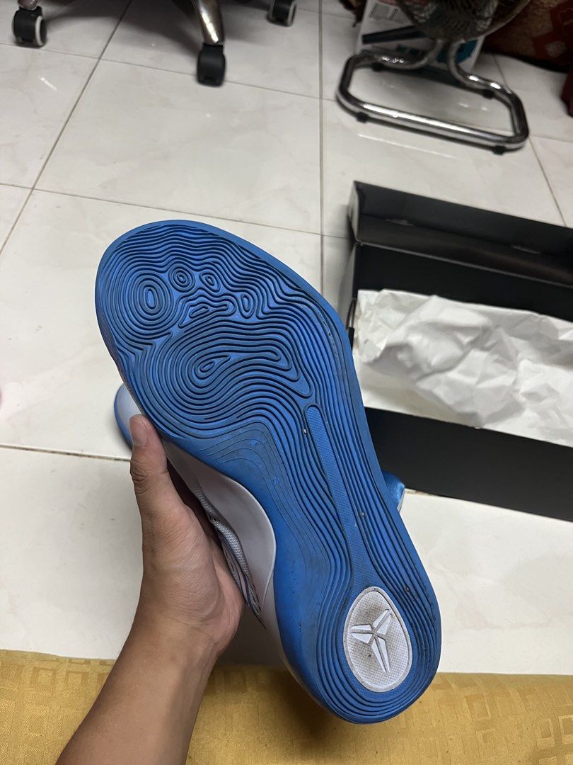 Kobe 9 Low Protro Hydrogen Blue (Category: Sneakers) located in Mandaluyong City. Submitted by lamisjoshelider (Listing ID 1469125371, Image 3). Description: used twice, pinang walking lang, hindi ko pa nattry sa court, perso pair ko lang sana NEGO NEGO NEGO.