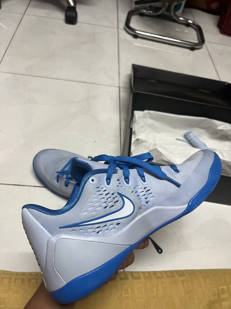 Kobe 9 Low Protro Hydrogen Blue (Category: Sneakers) located in Mandaluyong City. Submitted by lamisjoshelider (Listing ID 1469125371, Image 2). Description: used twice, pinang walking lang, hindi ko pa nattry sa court, perso pair ko lang sana NEGO NEGO NEGO.