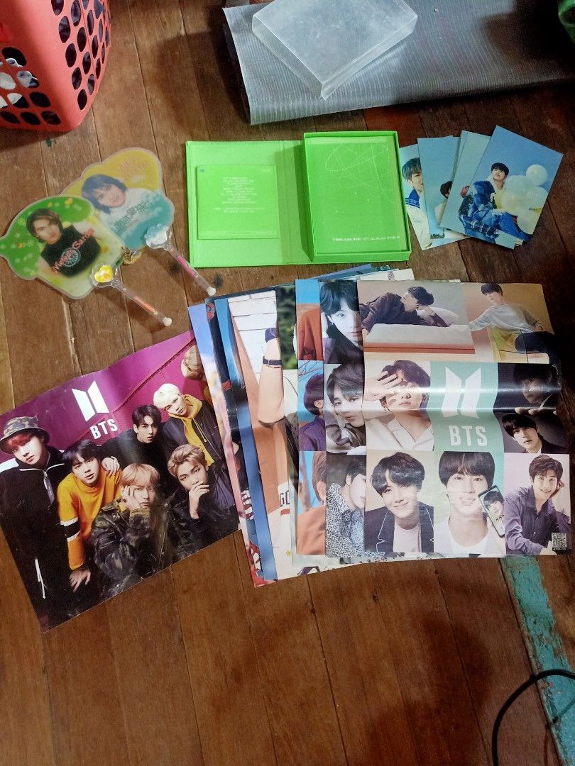 KPOP BOY BRAND GROUP (Category: Vintage Collectibles) located in Caloocan City. Submitted by ryanpaulpalomado12 (Listing ID 1468967227, Image 1). Description: +FOR SALE+ P500 TAKE ALL KPOP BOY BRAND GROUP MARAMI PO ITO PM/DM LANG PO LOCATION : TANZA NAVOTAS.. 🤙🤙🤙.