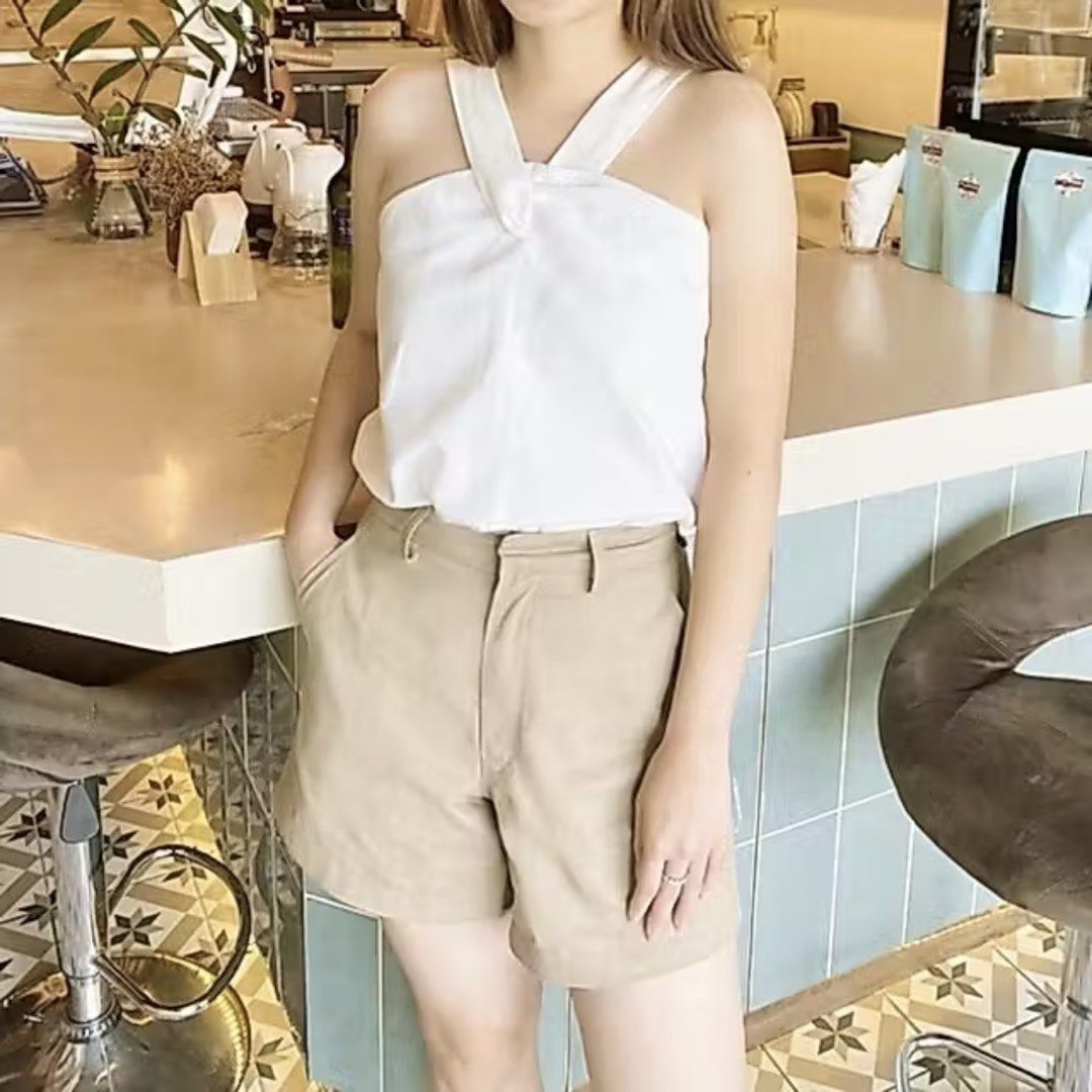 La Coco Babe Top (Category: Sleeveless) located in San Juan City. Submitted by acst12 (Listing ID 1468942126, Image 2). Description: .