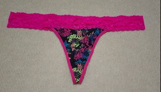 (Category: ) located in . Submitted by vanjok (Listing ID 1469035806, Image 1). Description: .