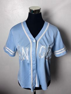 (Category: ) located in . Submitted by highyahigh_thriftshop (Listing ID 1469091801, Image 1). Description: .