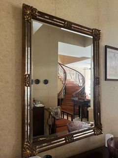 (Category: ) located in . Submitted by tropicanafurnish (Listing ID 1468979914, Image 1). Description: .