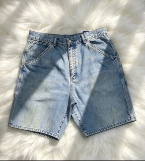 (Category: ) located in . Submitted by i_canthriftyoubetter8 (Listing ID 1469084504, Image 1). Description: .