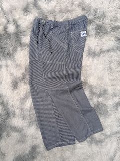 (Category: ) located in . Submitted by wilburstthriftstore (Listing ID 1468991142, Image 1). Description: .