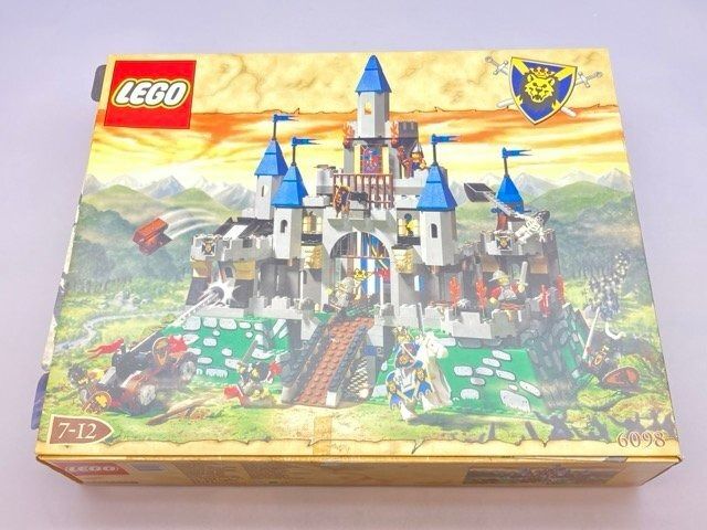 LEGO 6098, Assembled / Junk Condition (Category: Lego & Building Sets) located in Caloocan City. Submitted by letao_shopping_ph (Listing ID 1468956930, Image 1). Description: Everything shown in the images is included. I have not verified the detailed condition of the items. For unopened products, I may take photographs without opening the packaging. All items are sold in their current condition. 🇯🇵 Interested in this item? Feel free to message