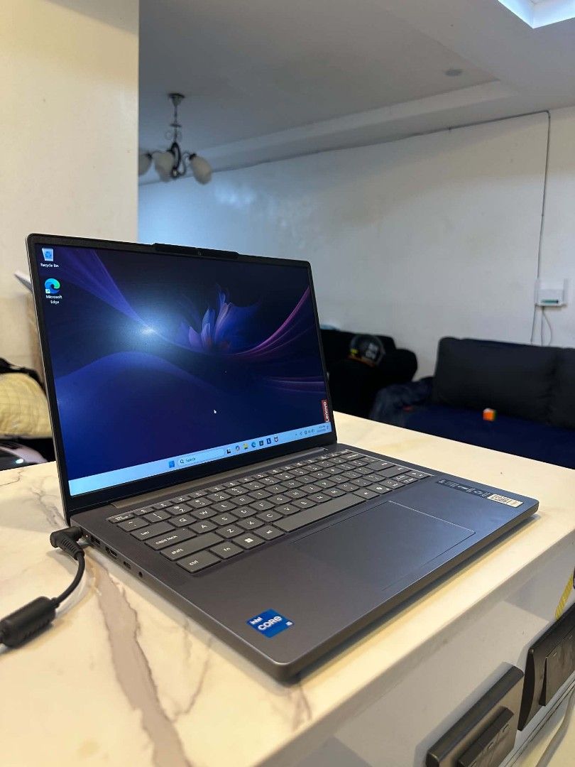 LENOVO IDEAPAD SLIM 3i (Category: Laptops & Notebooks) located in Pasig City. Submitted by erhecca.bear (Listing ID 1469080015, Image 2). Description: Lenovo Ideapad Slim 3i Quick Specs: - Intel core i5, 13th Gen. - Intel UHD Graphics - 8GB RAM // 512GB SSD - 60Hz Refresh Rate - 14inch - GOOD for VA, Editting, office and school etc. Inclusion: - Unit charger - Pouch.