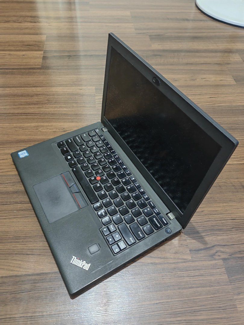 Lenovo ThinkPad X270 i7 16GB RAM (Category: Laptops & Notebooks) located in Manila. Submitted by raynebow (Listing ID 1469036712, Image 3). Description: - Lenovo ThinkPad X270 Business Laptop - Processor: Intel Core i7-7600U @ 2.80GHz - Memory: 16GB RAM for smooth multitasking - Features: Built-in webcam, classic ThinkPad keyboard, and iconic TrackPoint - Condition: Black chassis with minor surface wear on the lid and palm rest - Battery: Health 