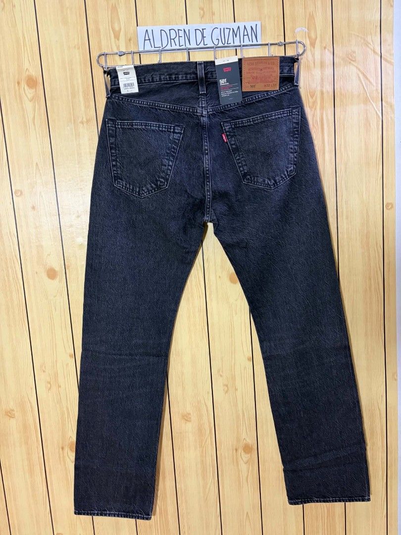 Levis 501 acid wash (Category: Jeans) located in Arayat. Submitted by hdendoy13784 (Listing ID 1468933776, Image 3). Description: ‼️Brand new Original 501‼️ Premium 501 light weight denim Available size 29,30,31,32,33,34,36 & 38 Available COD basta meron downpayment Pm for more details Location: San agustin sur,Arayat, Pampanga Unli vouch! Can do Videocall for fast and safe transaction Courier: J&T and flash express #levis.