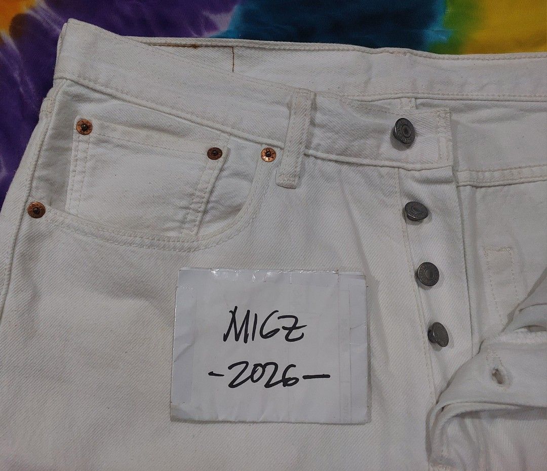 Levi's 501 CT Shorts (Category: Shorts) located in Davao. Submitted by juanmigzdvo (Listing ID 1469159144, Image 3). Description: Levi's 501 CT Shorts (Mens) Excellent ✅️ size: 32 W "32-34 W x 19.5 L" Php 1,200.00 PM for more Inquiry 😁....