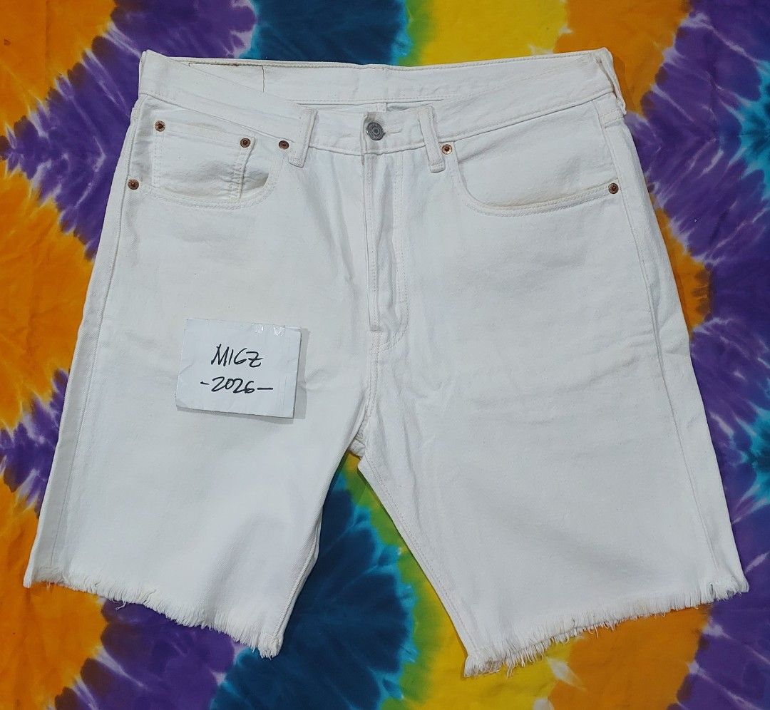 Levi's 501 CT Shorts (Category: Shorts) located in Davao. Submitted by juanmigzdvo (Listing ID 1469159144, Image 1). Description: Levi's 501 CT Shorts (Mens) Excellent ✅️ size: 32 W "32-34 W x 19.5 L" Php 1,200.00 PM for more Inquiry 😁....