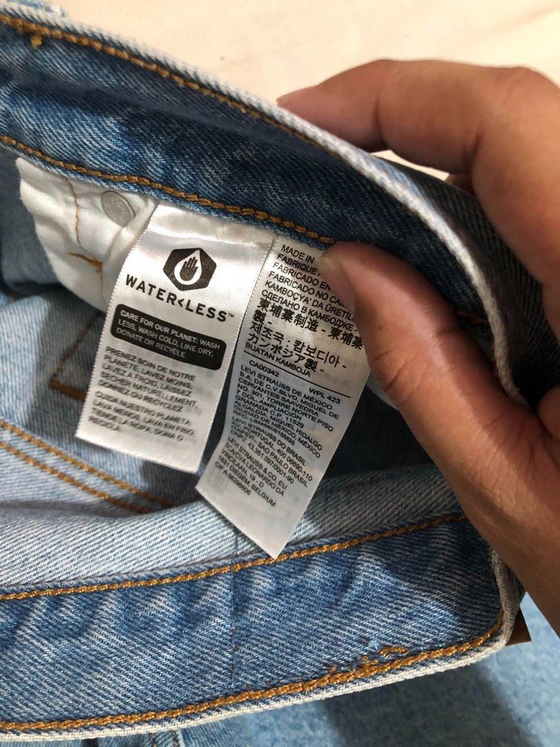 Levis 501 Jorts (Category: Shorts) located in Vigan. Submitted by chiyannav (Listing ID 1468956876, Image 3). Description: .