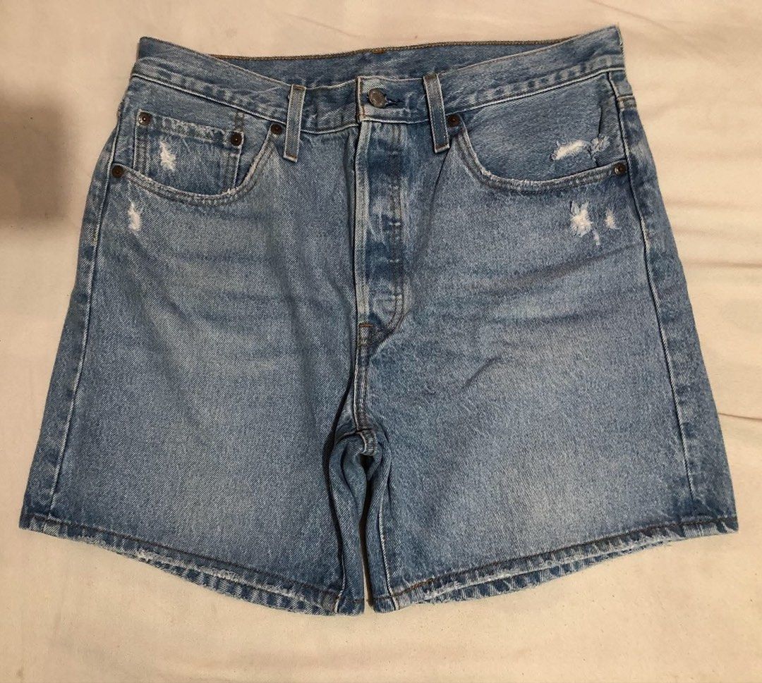 Levis 501 Jorts (Category: Shorts) located in Vigan. Submitted by chiyannav (Listing ID 1468956876, Image 1). Description: .