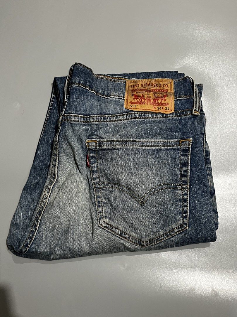 LEVIS 511 STRETCH SLIM JEANS (Category: Jeans) located in Calbayog City. Submitted by supremo02 (Listing ID 1469050842, Image 2). Description: LEVIS 511tm STRETCH SLIM JEANS W: 34” L: 40” Hem: 7” CR: 9.5/10 EXCELLENT CONDITION ✅ NO ISSUE❌ NEED WASH ONLY 📌COLOR MAY VARY DUE TO LIGHTING 📍VISAYAS 💸 DM ME WAG MAHIHIYANG MAGTANONG 📥.