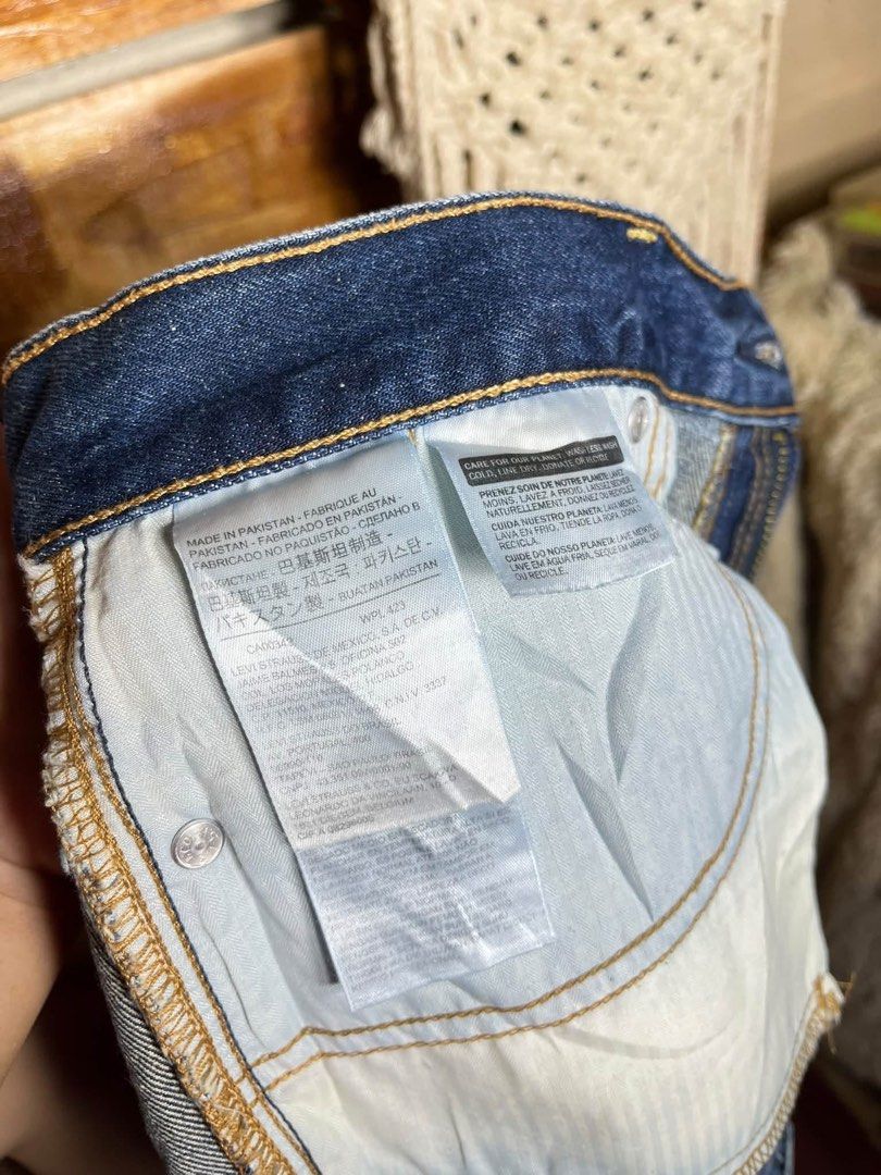 Levi's Denim Skirt (Category: Skirts) located in Pagadian. Submitted by angelcanzado (Listing ID 1468993146, Image 3). Description: Levi's Denim Skirt Excellent Condition Complete Tags Gwapa as.in Size: 33 tape measure .