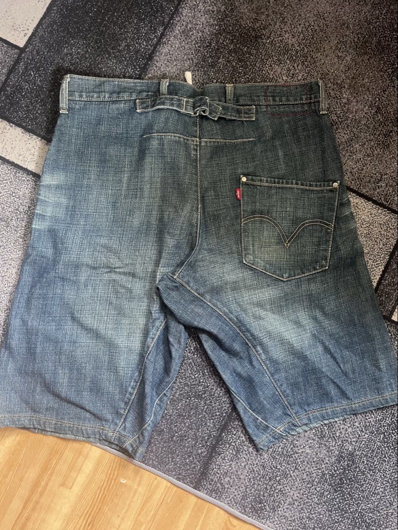 Levi's Engineered Jeans Denim Shorts (Category: Shorts) located in Sablan. Submitted by mrcglnn (Listing ID 1468935999, Image 2). Description: Levi’s Engineered Jeans Denim Shorts 36w 23l baguio city loc. negotiable .