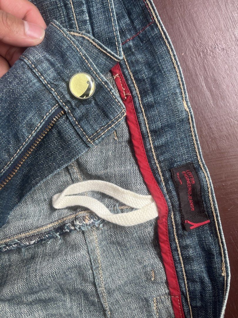Levi's Engineered Jeans Denim Shorts (Category: Shorts) located in Sablan. Submitted by mrcglnn (Listing ID 1468935999, Image 3). Description: Levi’s Engineered Jeans Denim Shorts 36w 23l baguio city loc. negotiable .