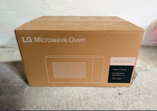 (Category: ) located in . Submitted by bnewshop2019 (Listing ID 1468992689, Image 1). Description: .