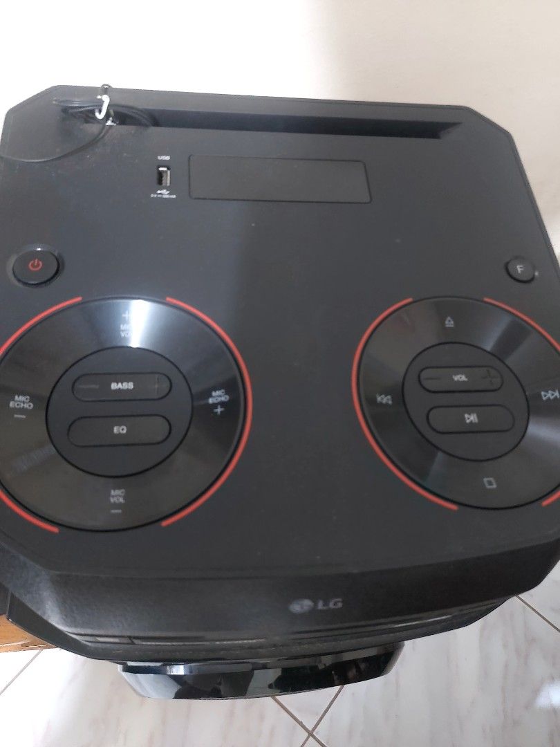 LG XBoom 80 watts component cd dvd player bluetooth (Category: Soundbars, Speakers & Amplifiers) located in Pasig City. Submitted by jrriv (Listing ID 1468968747, Image 2). Description: no issue with remote cd dvd player 220v 4k (srp 10k) pickup de castro pasig.
