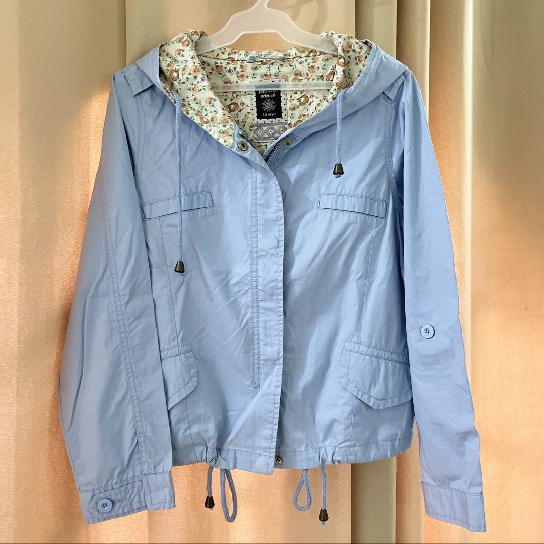 Light Blue Hooded Jacket (Category: Coats, Jackets and Outerwear) located in Manila. Submitted by princess.01.1 (Listing ID 1468963071, Image 1). Description: Size M J&t only +55 sf.