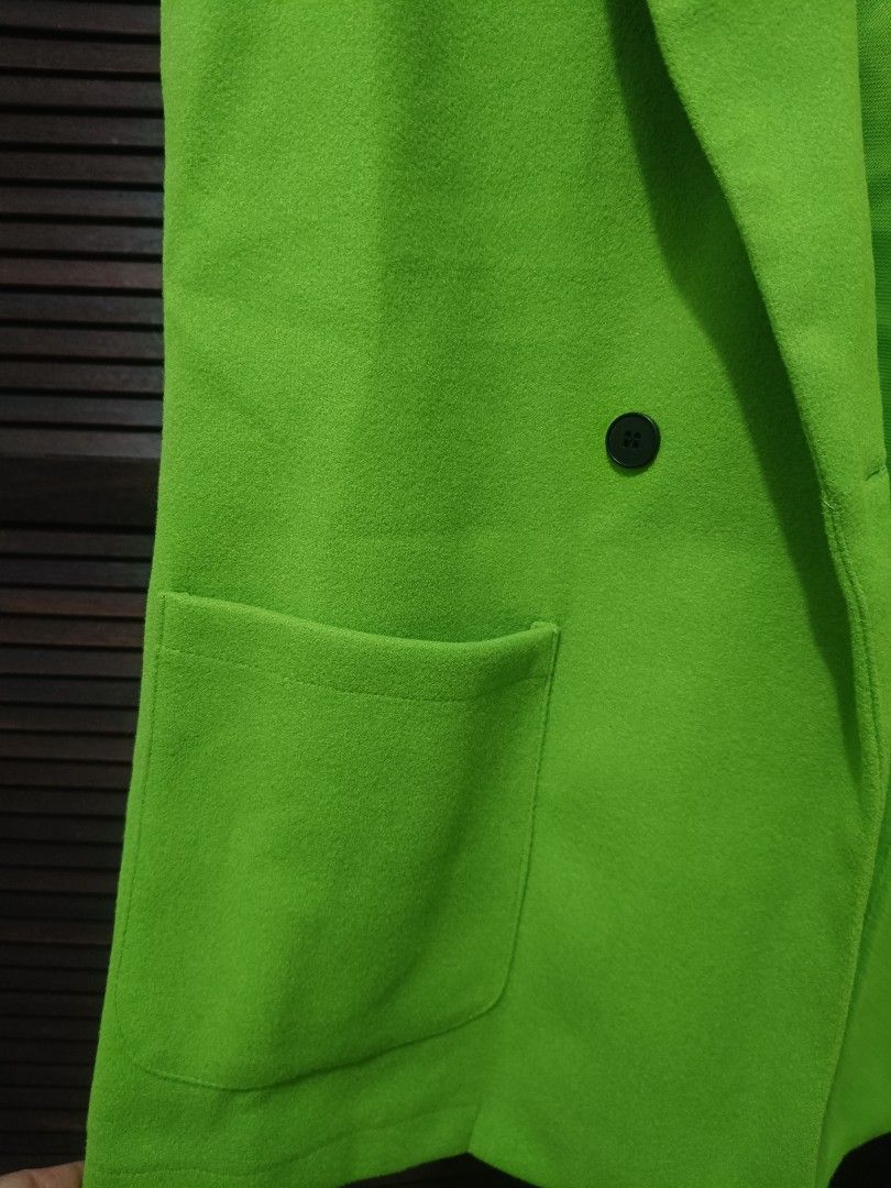 Limegreen Blazer Vest with Pockets (Category: Coats, Jackets and Outerwear) located in Manila. Submitted by byjrb (Listing ID 1469056899, Image 3). Description: 🛍️ Brand-new items from SHEIN, Emery Rose, Zaful, No brand & more! Size : Medium to Large 📦 Shipping: LBC / J&T / Lalamove 💸 MOP: GCash / BPI only Note : Brand is listed as SHEIN for listing purposes. All items are sourced from shein-bales. Shipping schedule. Wednesday and Saturday : s