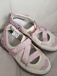 (Category: ) located in . Submitted by mompoh (Listing ID 1469002412, Image 1). Description: .