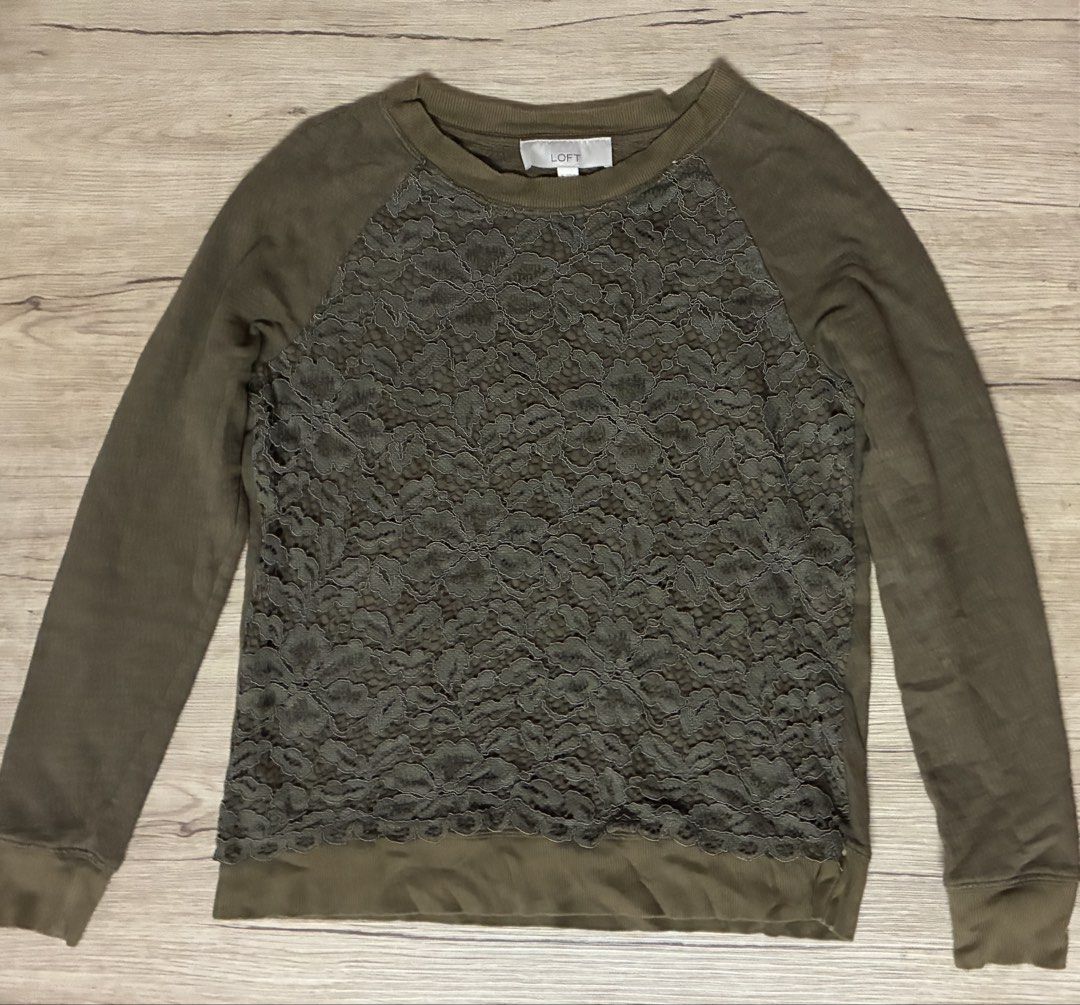 LOFT Olive Green Lace Front Sweater/Sweatshirt (Category: Coats, Jackets and Outerwear) located in Quezon City. Submitted by maskedrecollections (Listing ID 1469039654, Image 1). Description: LOFT Olive Green Lace Front Sweater/Sweatshirt ✨ Women’s sweater/sweatshirt with a delicate front lace overlay ✨ Crew neckline, long sleeves, ribbed cuffs and hem ✨ Comfortable and cozy ✨ Great for: layering for cold weather, casual, breakfast, lunch, dinner