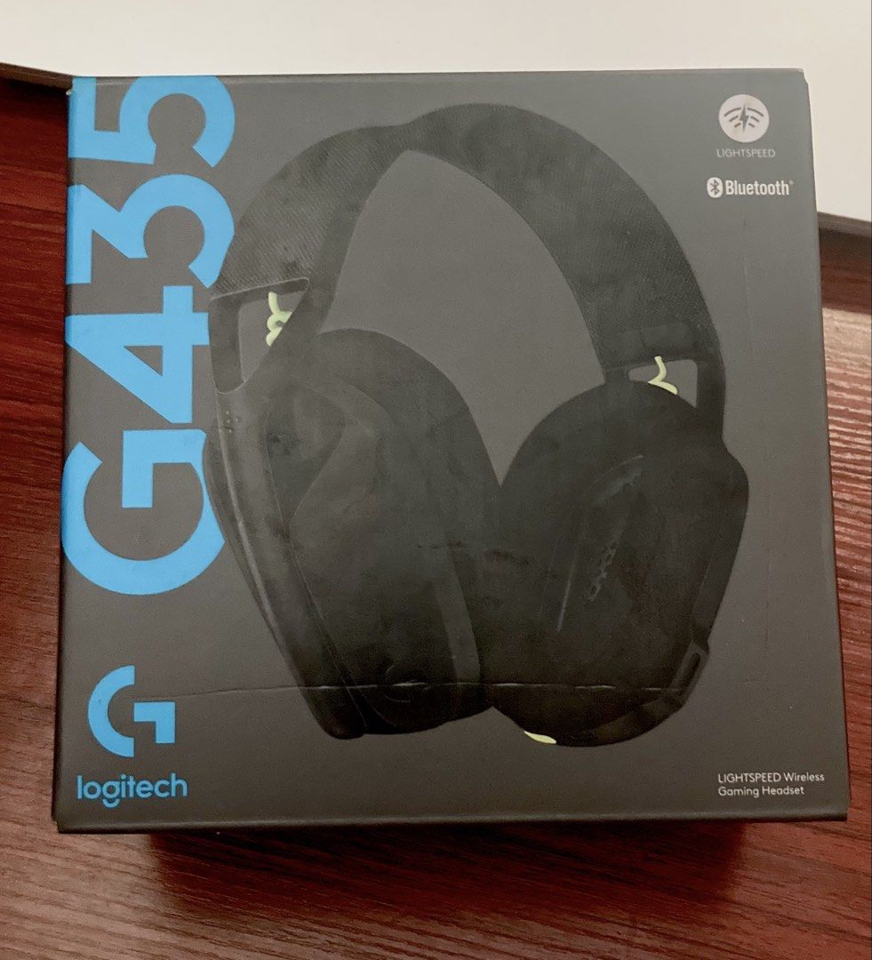 Logitech G435 LIGHTSPEED Wireless Gaming Headset (Category: Headphones & Headsets) located in Las Pinas. Submitted by hwrd2k (Listing ID 1468983009, Image 1). Description: Features/Specs: - Lightweight design, approx. 165g - LIGHTSPEED 2.4GHz wireless connectivity - Bluetooth connectivity - Built in microphones - Up to 18 hours of battery life - USB C charging port Inclusions: - Logitech G435 wireless headset - USB wireless receiver - USB chargin