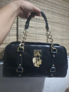 (Category: ) located in . Submitted by thriftollshoppe (Listing ID 1468974342, Image 1). Description: .