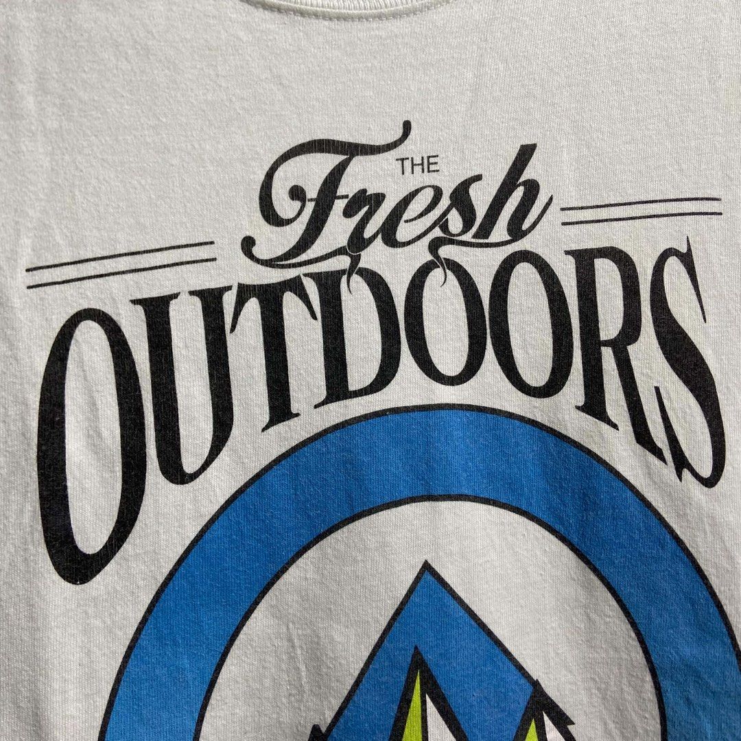LRG outdoor (Category: Tshirts & Polo Shirts ) located in Roxas City. Submitted by vaultcultureco. (Listing ID 1469093749, Image 2). Description: - Brand: LRG (Lifted Research Group) - Color: White - Size: Small (S) - Design: 'The Fresh Outdoors' mountain graphic print with 'Reminding you to explore more' text - Condition: 7/10 good pre-loved condition - Perfect for streetwear, casual outings, and outdoor enthusiasts.