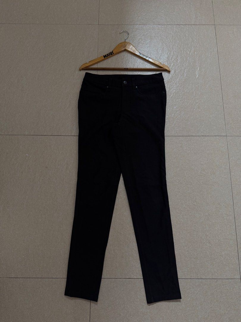 LULULEMON ABC PANTS BLACK slim fit (Category: Jeans) located in Manila. Submitted by triptothrift7 (Listing ID 1469099877, Image 3). Description: message if you are interested! for fast transaction LULULEMON ABC PANTS BLACK slim fit for only 1800 size 28 on tag actual waistline 30 length 39 hem 5.5 no issue need wash only excellent condition color rate 9/10 mode of payment gcash or bank transfer location Biñan laguna.