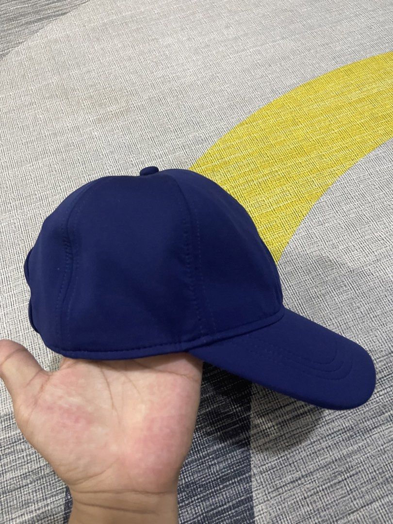 Lululemon cap blue (Category: Caps & Hats) located in Taytay. Submitted by ekselentekondisyon (Listing ID 1469079116, Image 3). Description: Lululemon cap Color blue Excellent condition Malalim fittings No issue Taytay rizal location Cut washtag Original/legit .