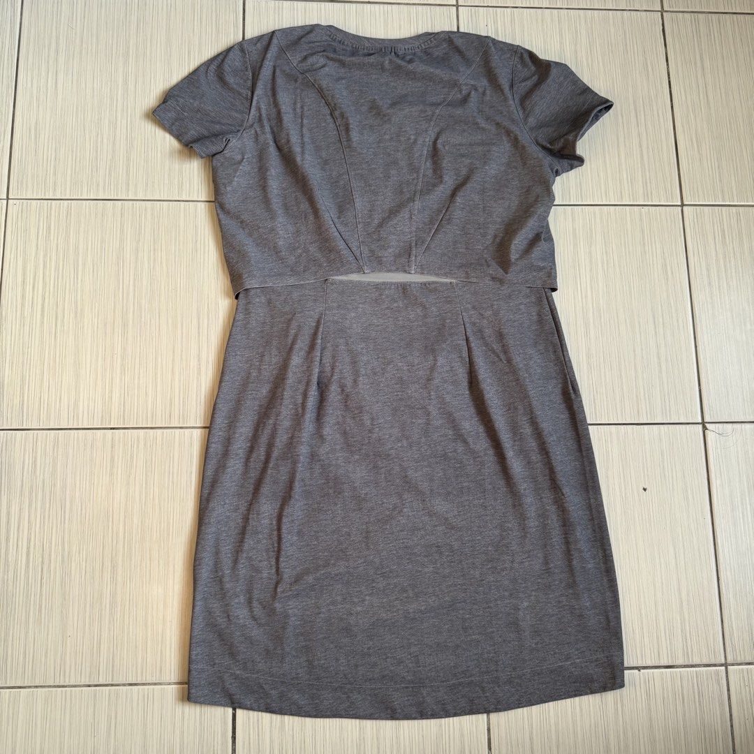 Lululemon casual dress (Category: Activewear) located in Makati City. Submitted by ellespreloved2.0 (Listing ID 1469052747, Image 2). Description: In very good condition Stretchable With zipped pockets Removed tag 12 Fits L-XL.